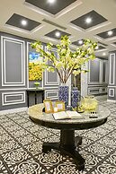 Hotel Del Luna by LUK Global