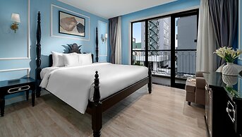 Hotel Del Luna by LUK Global