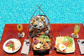 Hotel Del Luna by LUK Global