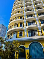 Hotel Del Luna by LUK Global