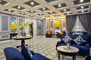 Hotel Del Luna by LUK Global