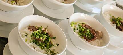 Hotel Del Luna by LUK Global