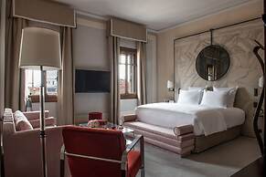 Nolinski Venezia - Evok Collection