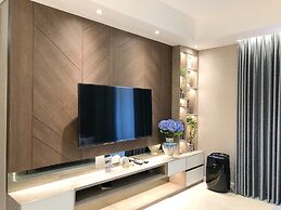 Gold Coast PIK Premium Seaview Apartment