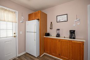 The Creekside Bungalow