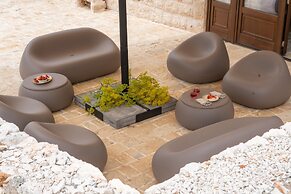 DONNAPAOLA MODERN FARM