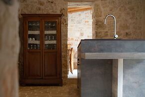 DONNAPAOLA MODERN FARM