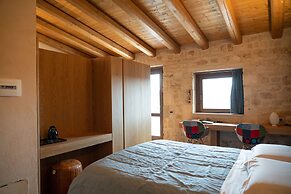 DONNAPAOLA MODERN FARM