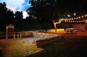 DONNAPAOLA MODERN FARM