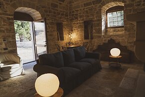 DONNAPAOLA MODERN FARM