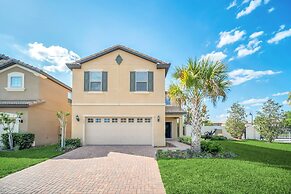 Stunning Modern Family Villa, Pool & Jacuzzi With Private View, Themed