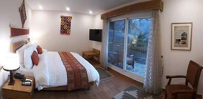 SERENA ALTIT FORT RESIDENCE