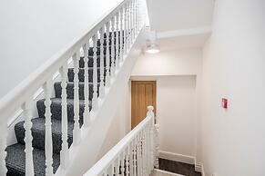 1BR Victorian House Near Bedford City Centre