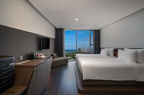 Draco Hotel & Suites