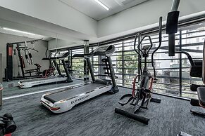 Draco Hotel & Suites