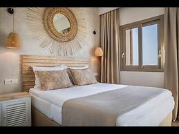 Diana Suites Deluxe Suite With Spa Bath