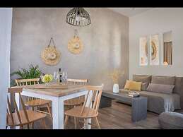 Diana Suites Deluxe Suite With Spa Bath