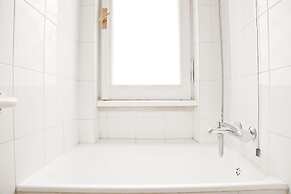 Kamchu Apartments Sigle Room Also for Couple Park View