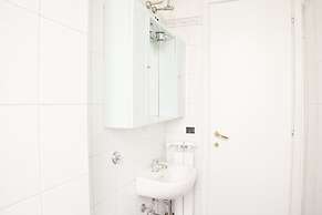 Kamchu Apartments Sigle Room Also for Couple Park View