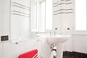 Kamchu Apartments Single Room Villa Ada 4