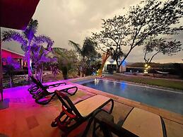 Pyramid Lodge Tamarindo Ramses