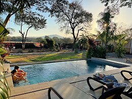 Pyramid Lodge Tamarindo Ramses