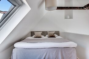 Sanders Regent - Cozy 1-bdr Apt With Terrace