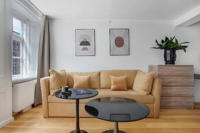 Sanders Regent - Endearing 1-bdr Apt