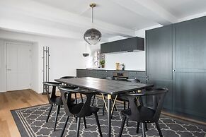 Sanders Regent - Endearing 1-bdr Apt
