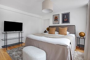 Sanders Regent - Endearing 1-bdr Apt