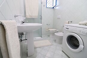 Ground Floor Villa With Barbecue for 5 Guests Pt48