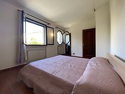 Beautiful Villa With Large Outdoor in Isola Albarella