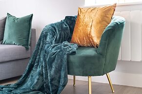 Super Luxe Central Maidenhead Apartment