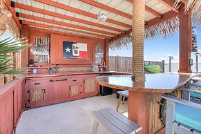 Agarita Shores 3 Bedroom Home by RedAwning