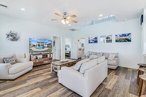 Agarita Shores 3 Bedroom Home by RedAwning