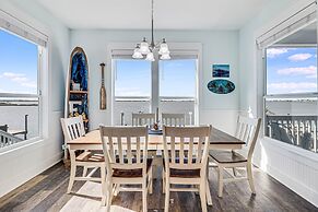 Agarita Shores 3 Bedroom Home by RedAwning