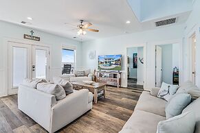 Agarita Shores 3 Bedroom Home by RedAwning