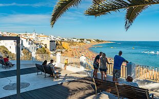 Holiday 1 Bed Apartment With Pool in Albufeira