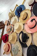 Aleros Hotel Boutique