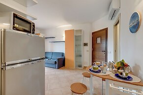 Il Borgo 21A3 700 MT From The Beach