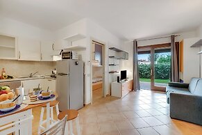 Il Borgo 21A3 700 MT From The Beach