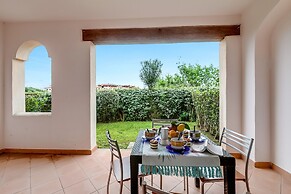 Il Borgo 21A3 700 MT From The Beach