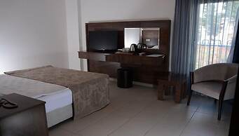 Grand Sahins Gumuldur Resort