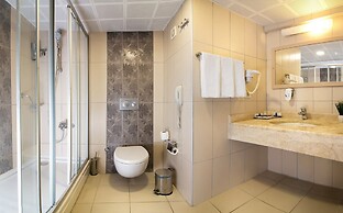 Grand Sahins Gumuldur Resort