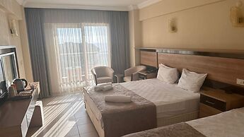 Grand Sahins Gumuldur Resort