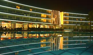 Grand Sahins Gumuldur Resort