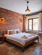 Arıklı Han Kazdağları