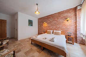 Arıklı Han Kazdağları