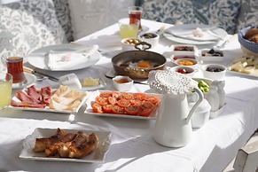 Yukari Sokak VIP Butik Otel