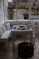 Yukari Sokak VIP Butik Otel